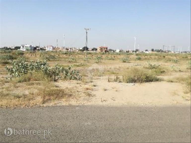 1 Kanal Plot no 922 for Sale in Cheapest Price Phase 7 DHA Lahore Good Location Near Park 