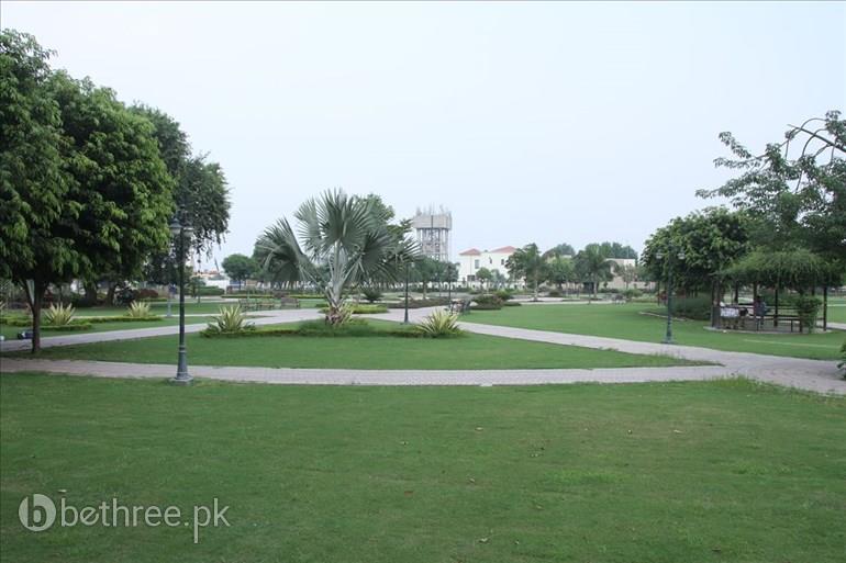 5 Marla plot file for sale in DHA phase 7