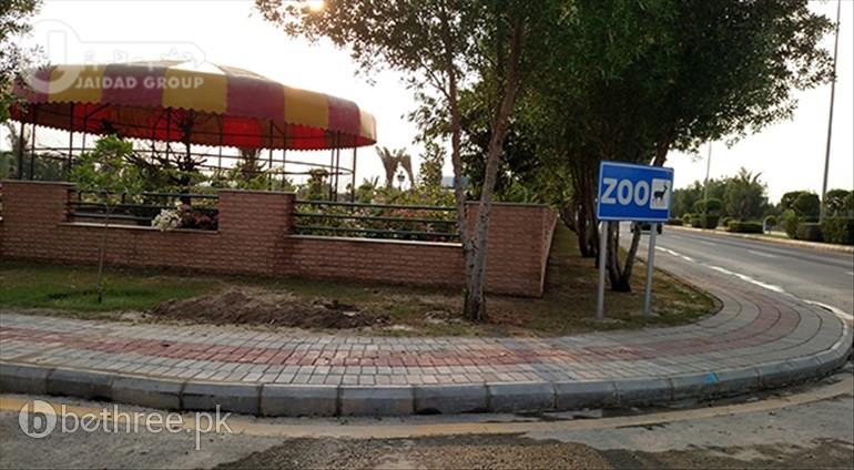 10 Marla Plot for sale in Bahria Town 