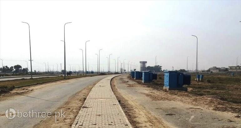 1 Kanal Phase 9 Prism Near Park Army Update Direct Plot no 247 for Sale 