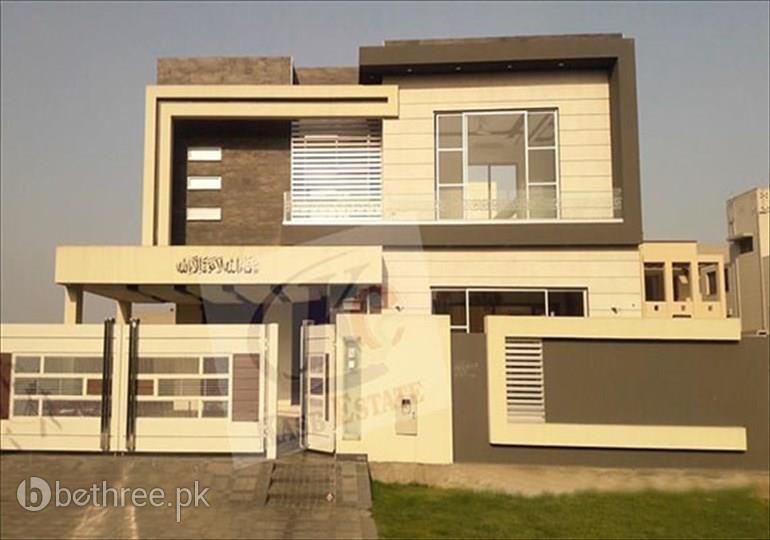 Brand new Bew Bungalow with Basement Home theatre in DHA phase 6 