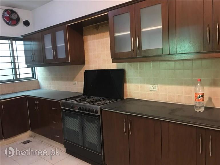 2 KANAL HOUSE FOR SALE IN PHASE 5
