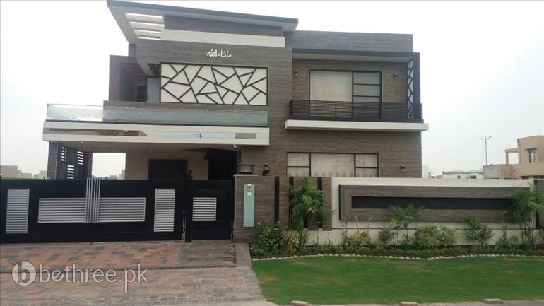 In DHA Phase 6 1 Kanal House for sale by Bin Saeed Estate
