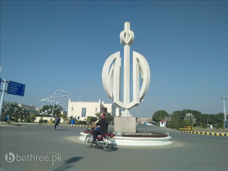 Ten marla plot For sale in Bahria Orchard